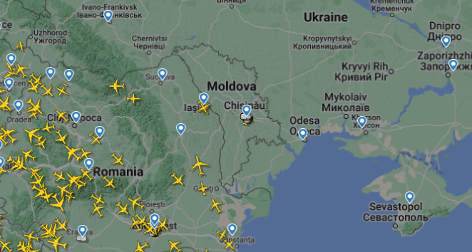 Днем во вторник, 14 февраля, власти Молдовы закрыли воздушное пространство над страной. Причиной такого решения может быть неизвестный разведывательный дрон, который залетел в страну.