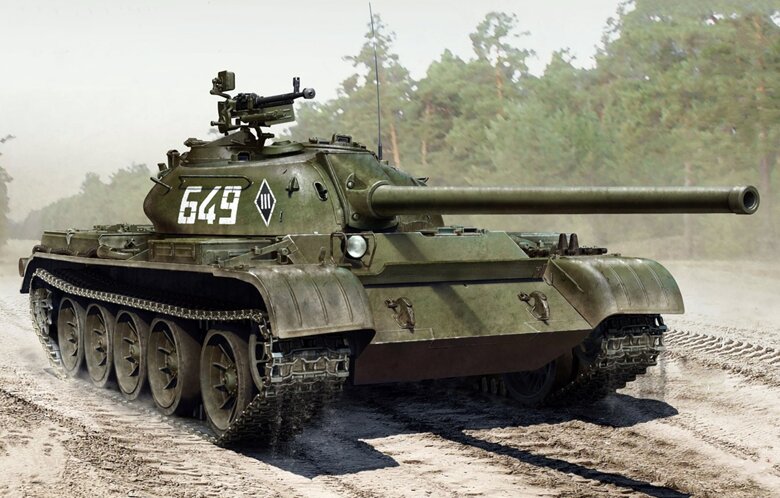 Російські танки Т-54 і Т-55, які перекидаються в Україну – застарілий та вразливий мотлох на гусеницях, який старший за російського президента Путіна