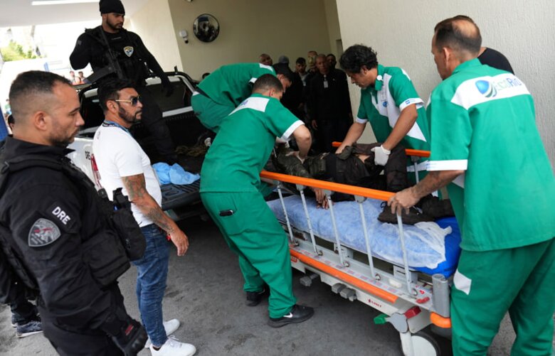 Наркокартелі у Бразилії – У Бразилії спалахнули запеклі бої між урядом і наркокартелями, десятки загиблих У Ріо-де-Жанейро спалахнули запеклі сутички між поліцією та наркокартелями, внаслідок яких загинули щонайменше 64 людини. Це наймасштабніший збройний конфлікт у Бразилії за останні десятиліття.