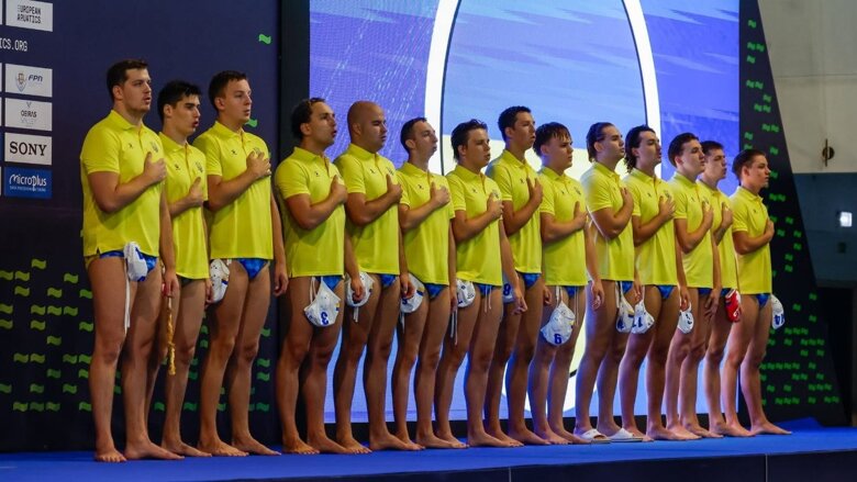 Свищев о сборной U20, чемпионате Европы и перспективах водного поло Александр Свищев оценил выступление украинских сборных на международных турнирах, объяснил, почему сборная U20 должна была бороться за выход в финал, и назвал главные задачи для развития юношеского водного поло.