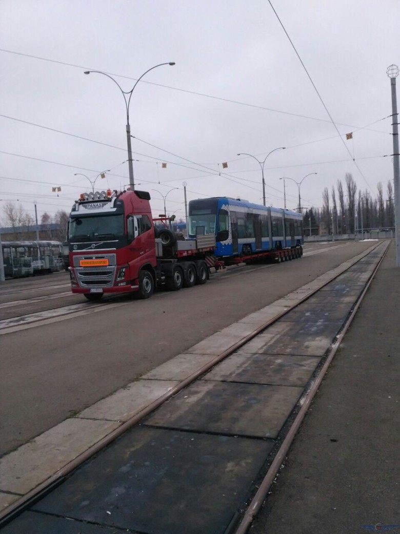 Наступного місяця в Київ будуть доставлені ще шість трамваїв польського виробника PESA, які будуть задіяні на борщагівському напрямку.
