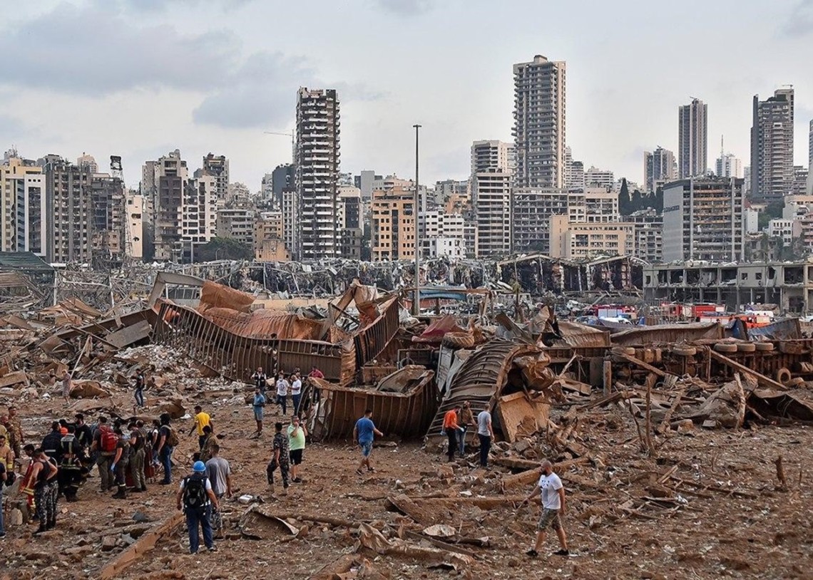 Количество жертв взрыва в порту Бейрута возросло до 190