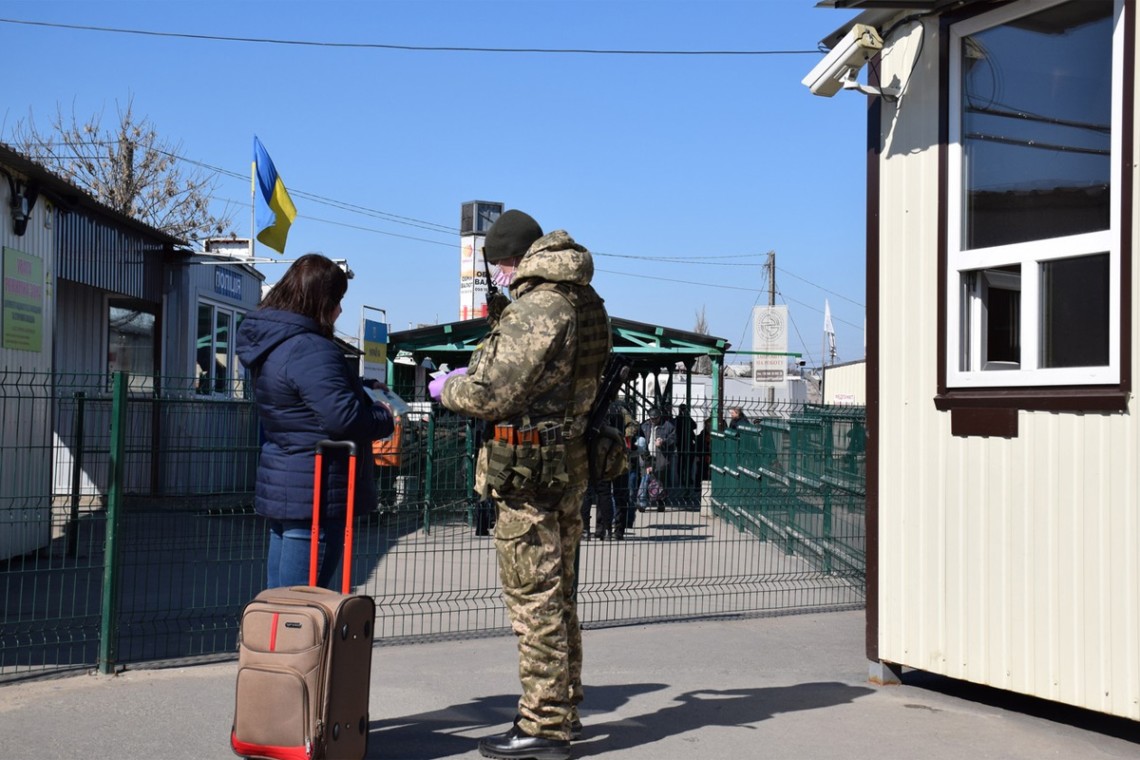 Украина возобновила работу всех КПВВ на Донбассе