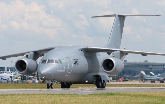 Купівля літаків Ан-178 - держава виплатила аванс підприємству Антонов Держава виплатила державному підприємству Антонов аванс за купівлю трьох нових літаків Ан-178.