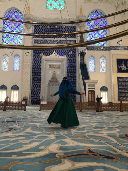 Екс-нардеп Надія Савченко заявила, що іслам - це релігія свободи, а також опублікувала фотосесію з мечеті.