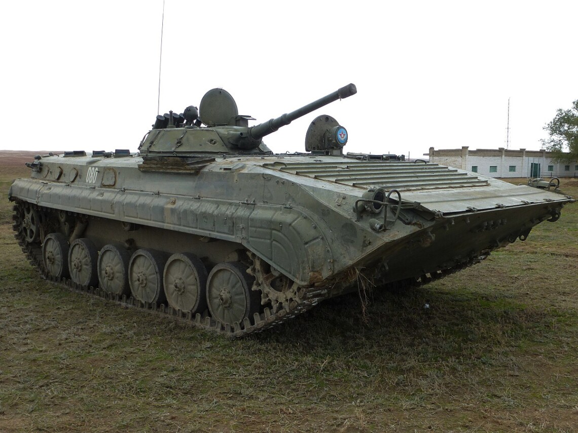 Греция в рамках военной помощи Украине предоставила боеприпасы и 20 бронированных машин БМП-1. Об этом заявили в Минобороны страны.