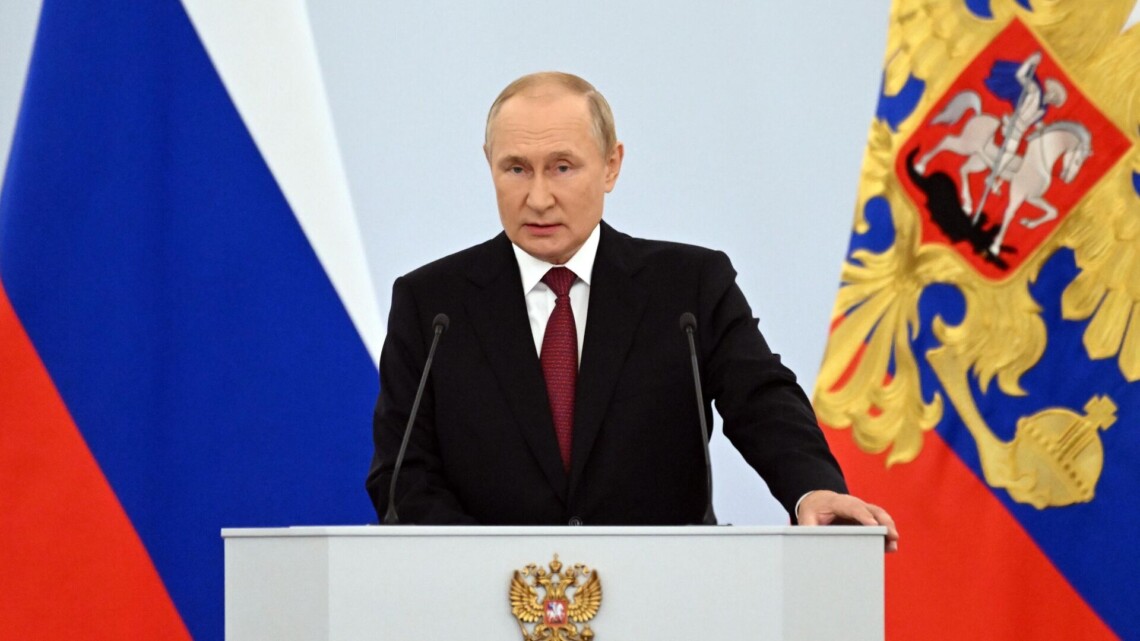 Путин заявил, что рф приостанавливает участие в Договоре по сокращению стратегических наступательных вооружений и готова к проведению ядерных испытаний.