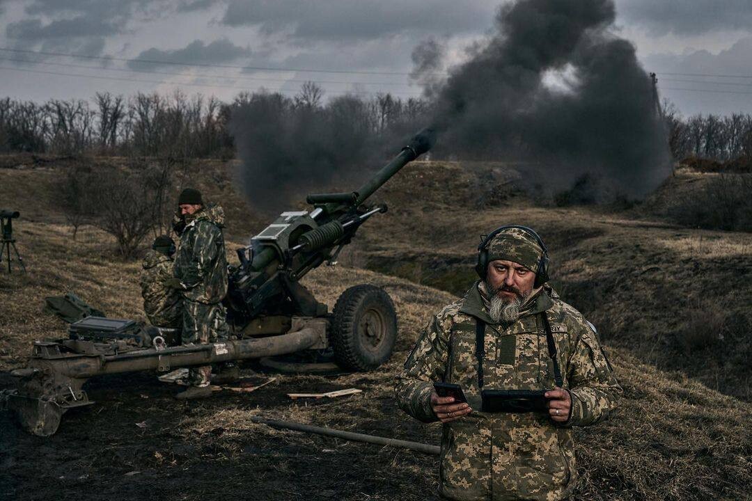 Министр обороны США Ллойд Остин заверил в поддержке Украины независимо от того, какое решение она примет в отношении обороны Бахмута.
