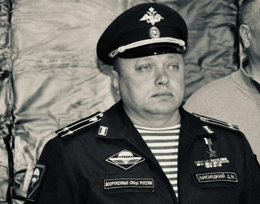 В рф нашли мертвым командира 1-го батальона 247-го десантно-штурмового полка Дмитрия Лисицкого. В 2014 году он командовал БТГ, которая атаковала украинских военных на выходе из Иловайска.