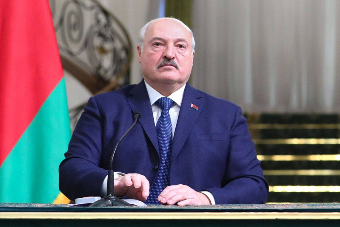 Лукашенко заявил, что размещение ядерного оружия не является запугиванием и шантажом, а является мерой для обеспечения безопасности и мира в Беларуси.