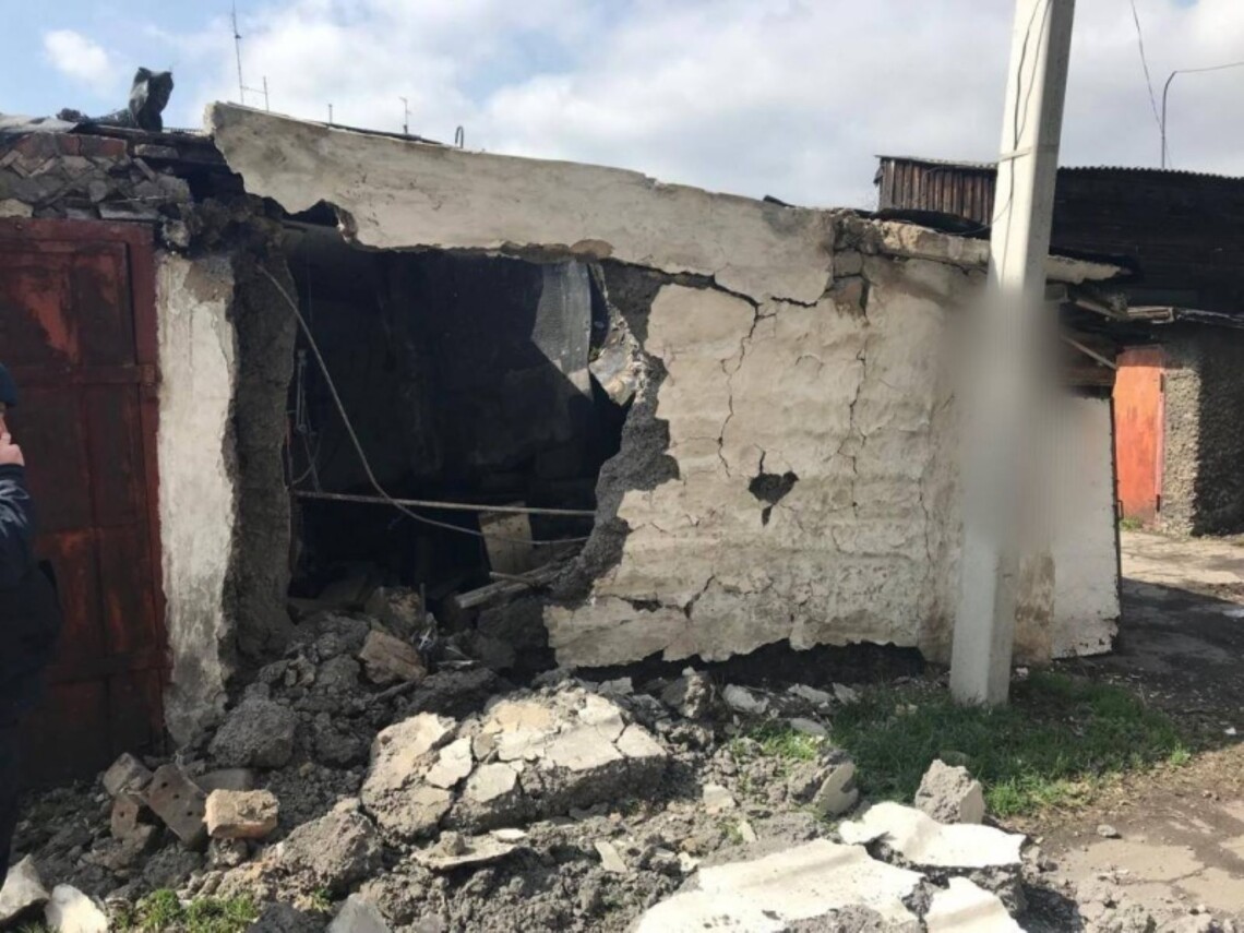 Во вторник, 4 апреля, российские военные из Градов обстреляли город Украинск в Донецкой области.
