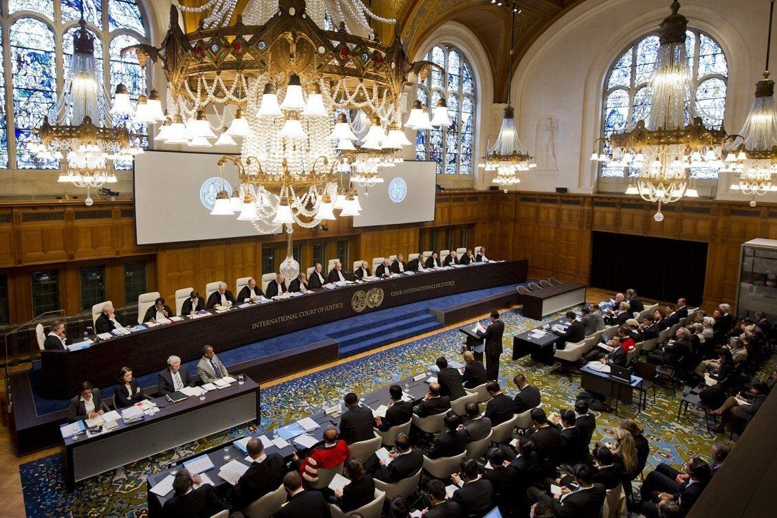 Суд в Гааге обязал россию заплатить 5 млрд долларов компенсации за убытки Нафтогаза в оккупированном Крыму.