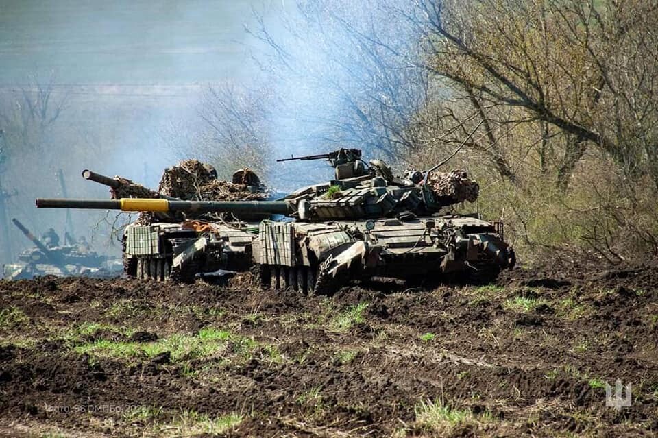 В течение суток враг нанес по территории Украины 3 ракетных и 37 авиационных ударов, в частности, применил 12 БпЛА типа Шахед-136. Десять из них были уничтожены ВСУ.