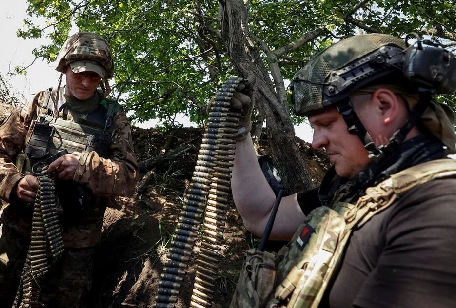 Канадские и латвийские инструкторы будут учить украинских военных в Латвии. Они будут развивать у военнослужащих ВСУ лидерские навыки.
