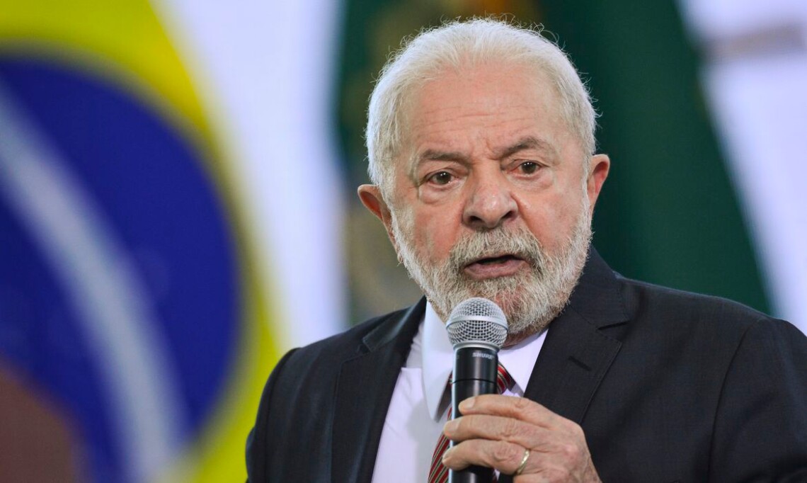 Президент Бразилии заявил, что ждал Зеленского на двустороннюю встречу на саммите G7, но украинский лидер не пришел.