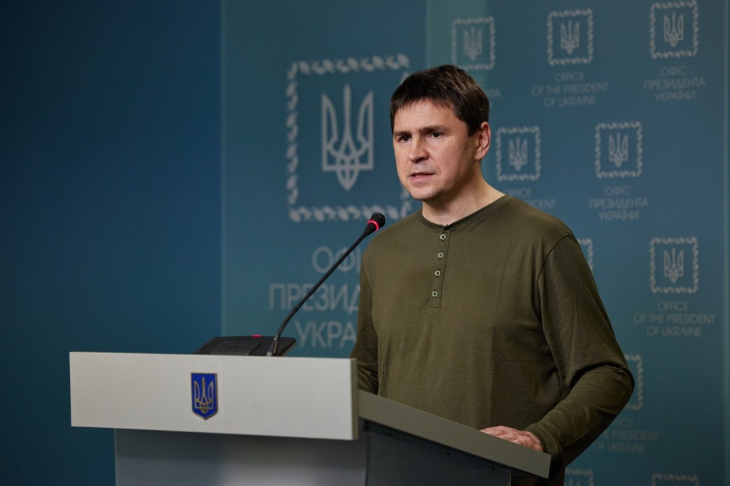 По словам советника главы ОП, недавняя ситуация в Белгородской области показала, что россия неспособна справиться даже с проблемами локального уровня.