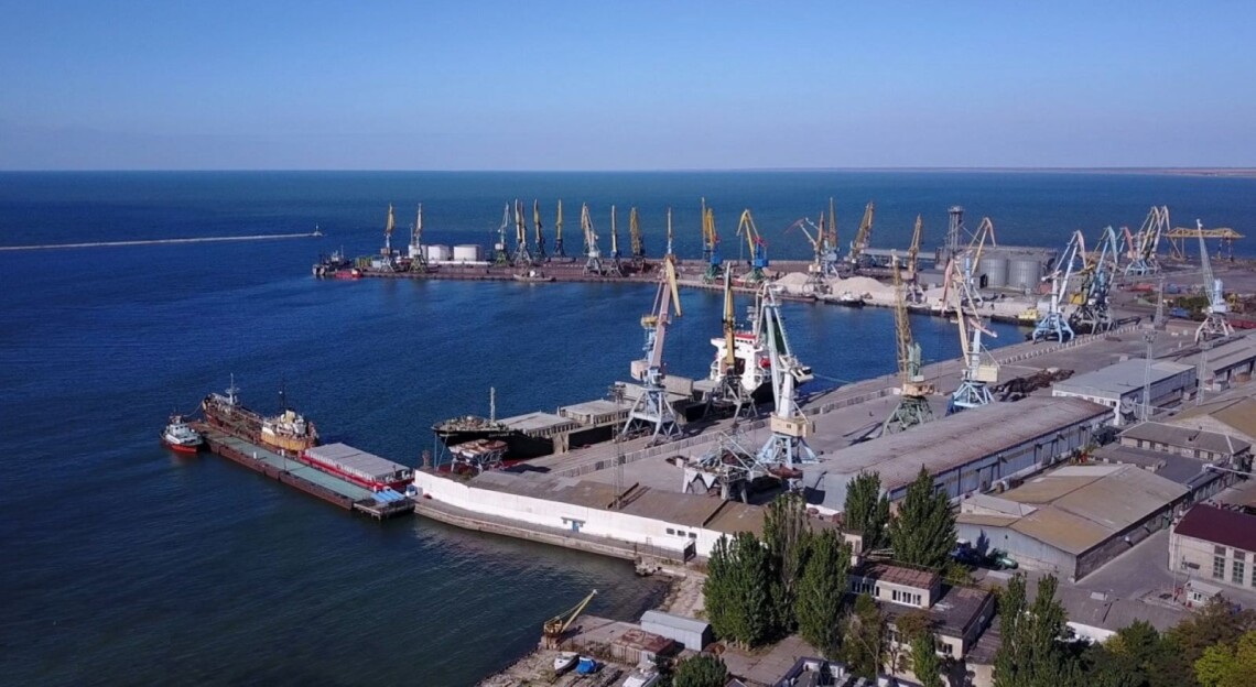 Сегодня утром, 2 июня, в порту временно оккупированного Бердянска в Запорожской области раздался мощный взрыв.