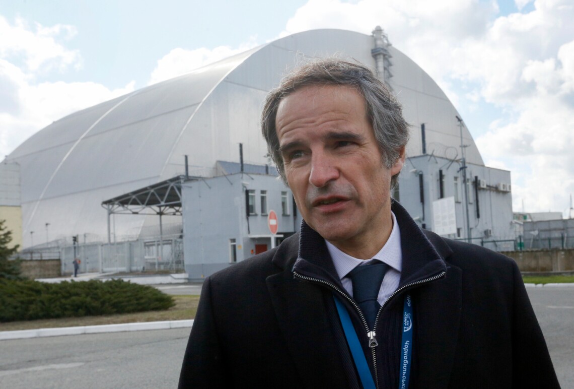 Рафаэль Гросси встретится с Зеленским, оценит ситуацию на Запорожской АЭС и проведет там ротацию миссии МАГАТЭ.