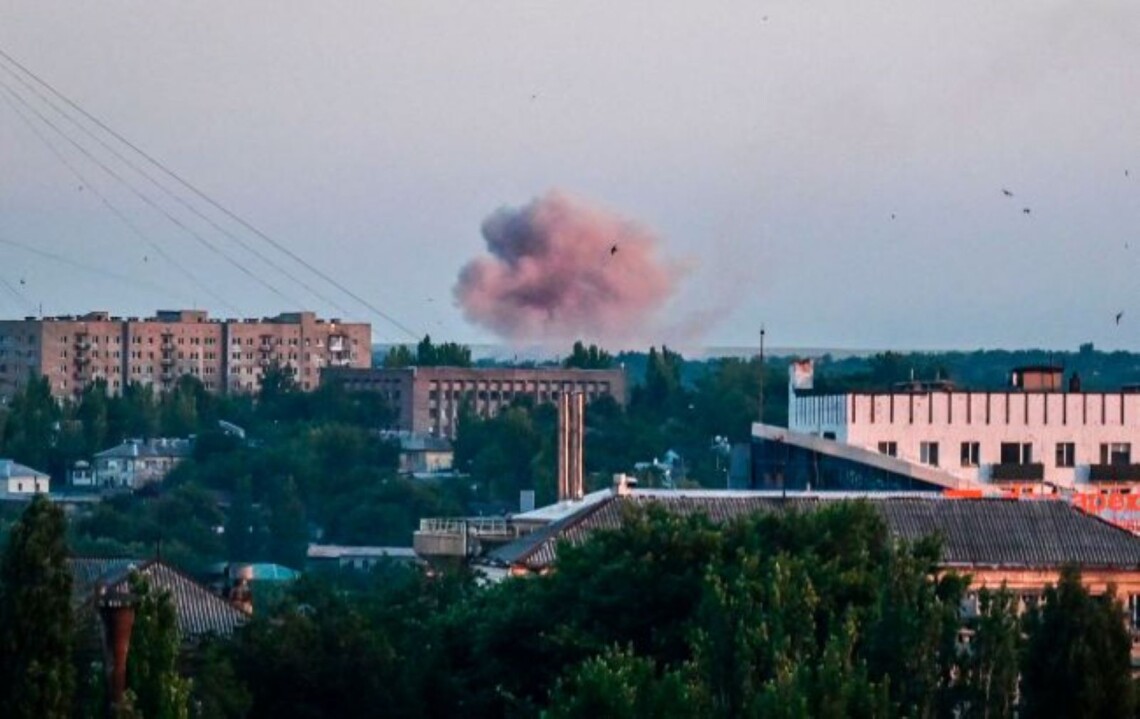 Сегодня, 20 июня, днём во временно оккупированном Бердянске раздался взрыв. Партизаны утверждают, что попали в склад россиян.