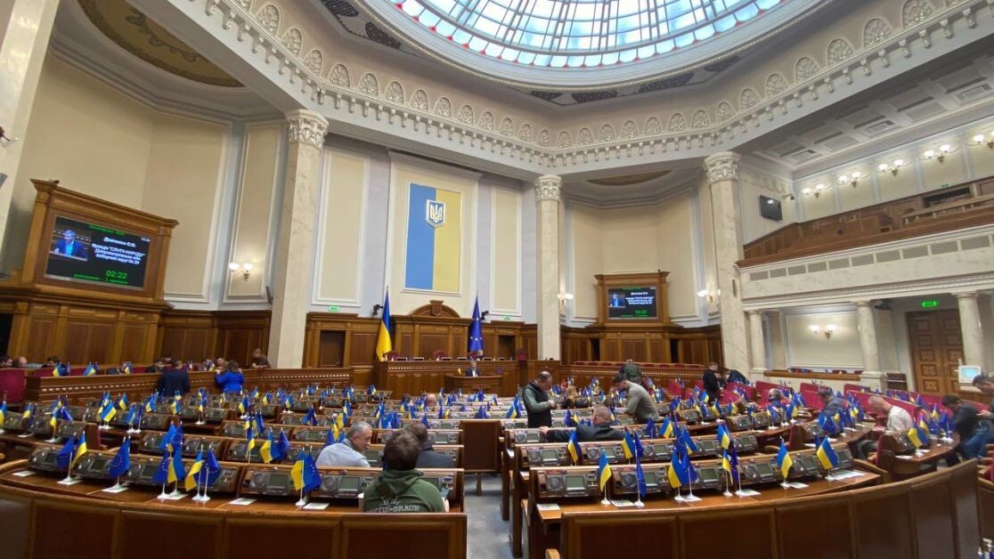 Документ поддержали 239 парламентариев. По словам Железняка, принятие этого закона является важным условием, предусмотренным соглашением с МВФ.