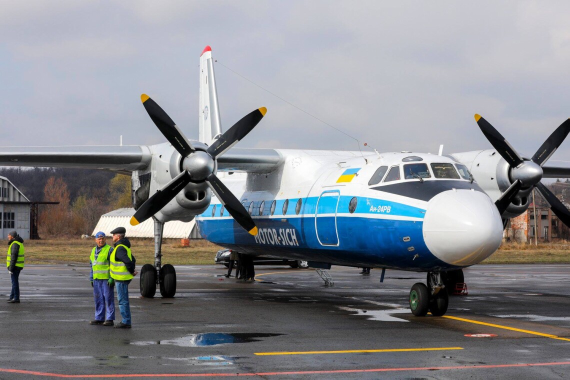 В ВСУ прокомментировали идею возобновить авиаполеты хотя бы из аэропорта на западе Украины — в Ужгороде.