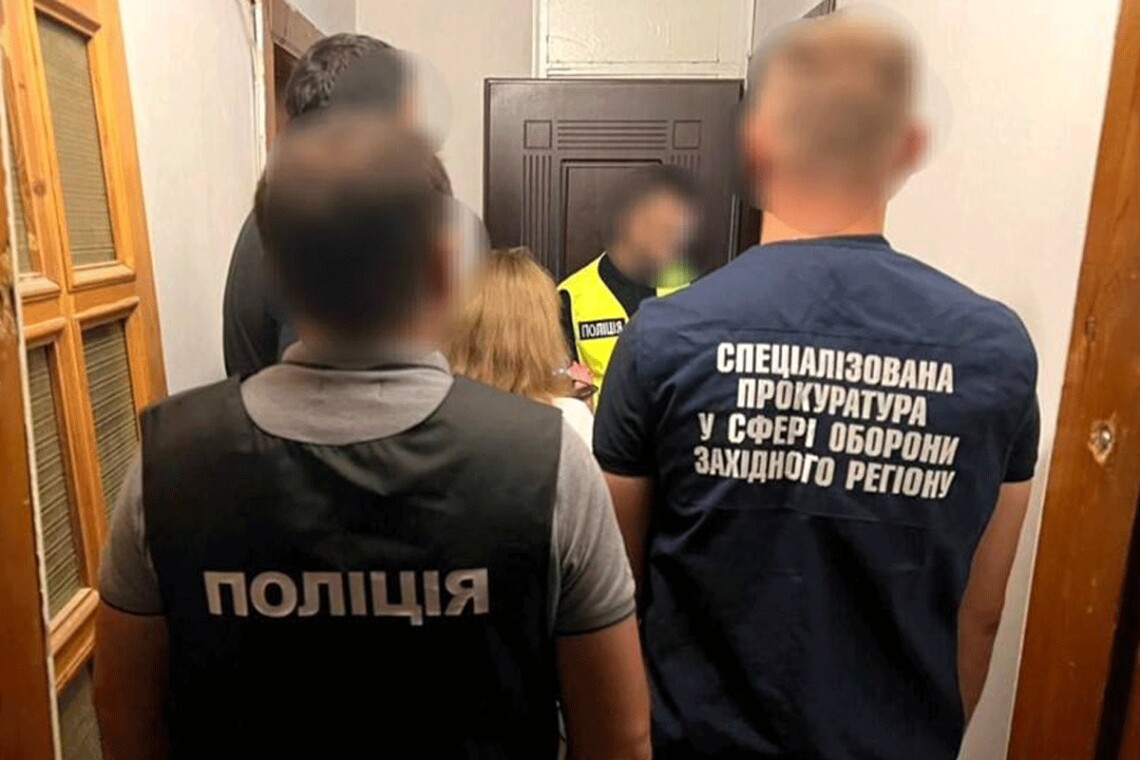 В Хмельницкой области сообщили о подозрении офицеру военкомата, который за деньги обещал повлиять на решение ВЛК.