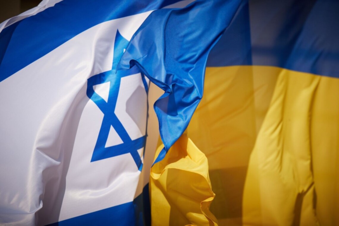 Израиль передал Вооруженным силам Украины несколько тонн лекарств на 100 миллионов гривен как гуманитарную помощь.