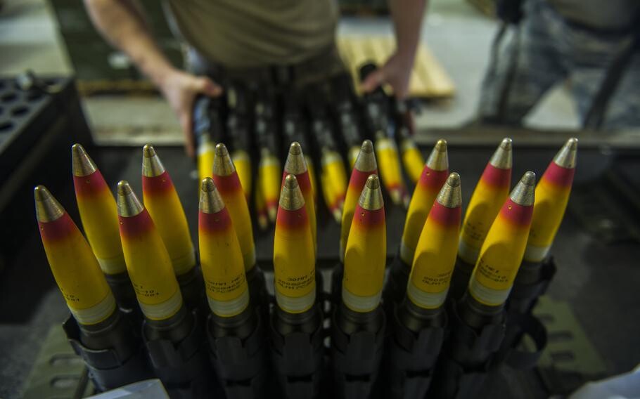 США передадут Вооруженным силам Украины новый пакет оружия и боеприпасов. Украине, среди прочего, впервые получит от заокеанских союзников снаряды с обедненным ураном.