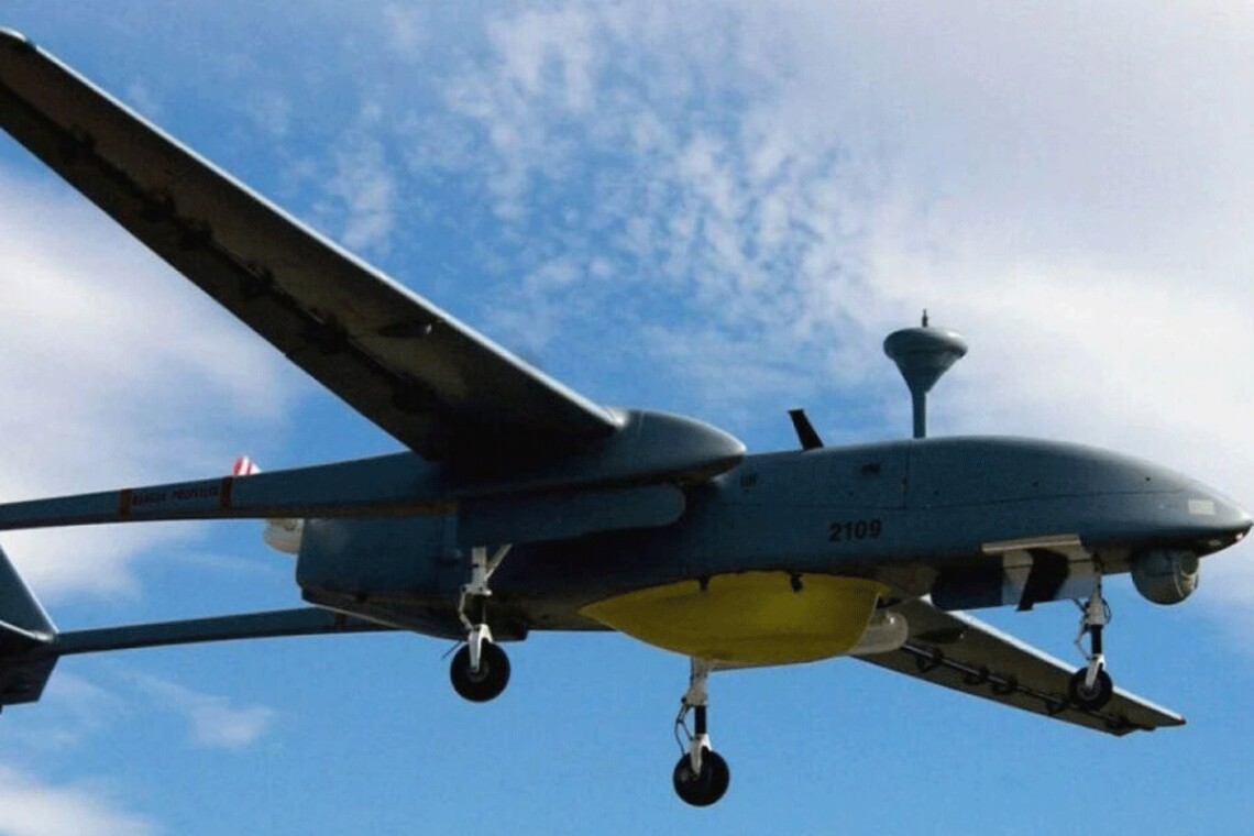 В районе острова Змеиный Силы противовоздушной обороны Украины сбили вражеский дрон Форпост.