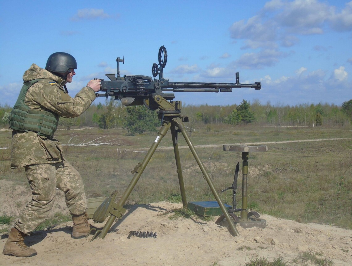 Недавно страна начала снабжать модели крупнокалиберных пулеметов Canik M2, которые могут использоваться как сухопутными войсками, так и сочетаться с бронетехникой.
