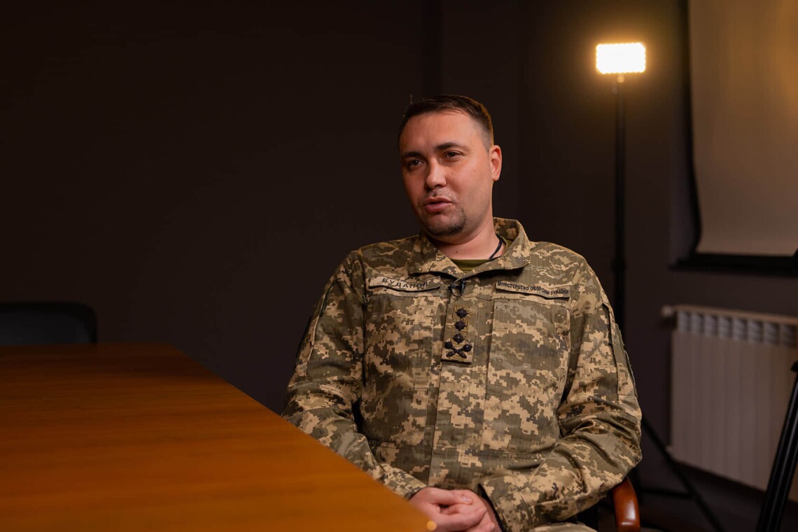 Главное управление разведки получило информацию о точной дате вторжения российской армии в Украину менее чем за 14 часов до его начала. Об этом рассказал начальник ГУР Кирилл Буданов.