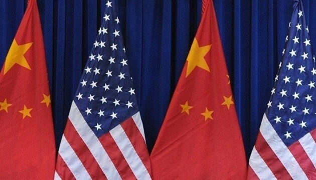 Министр иностранных дел Китая Ван посетит Вашингтон с целью подготовки встречи главы КНР Си Цзиньпина и американского президента Джо Байдена.