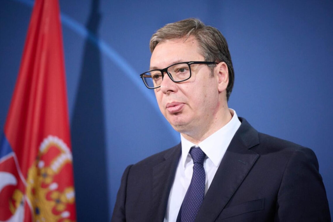 Президент Сербии Александар Вучич в среду, 1 ноября, подписал указы о роспуске парламента страны и проведении внеочередных выборов.