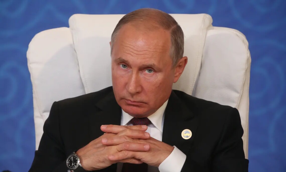 Российский диктатор владимир путин сейчас имеет по меньшей мере трёх двойников. Кремль активно использует их в разных целях, сообщил представитель ГУР Андрей Юсов.
