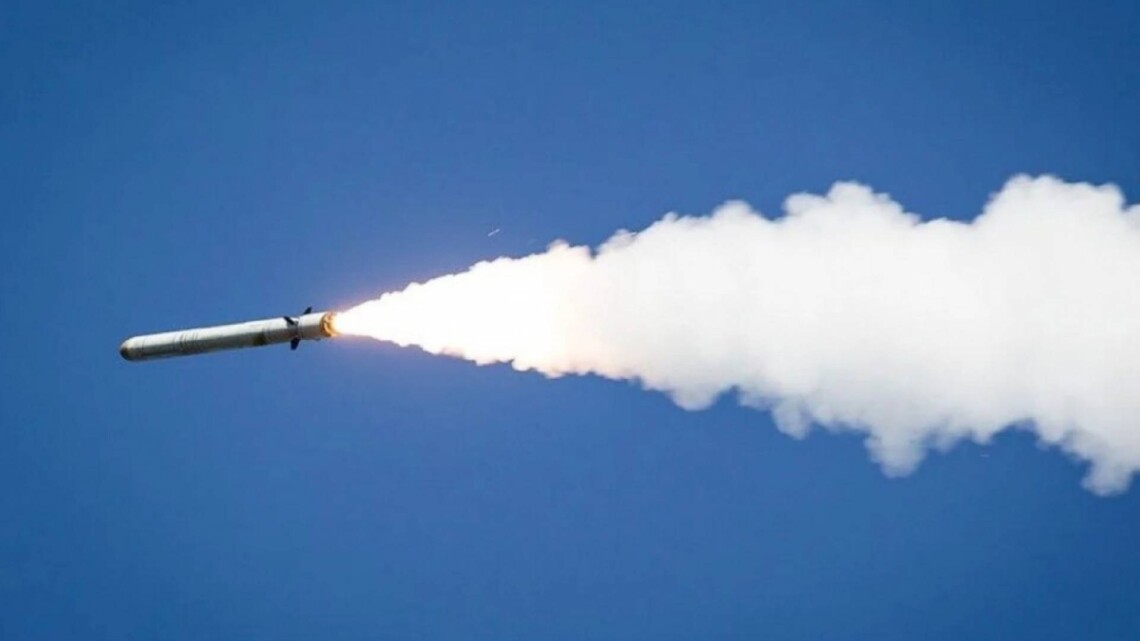В Кропивницком утром работала противовоздушная оборона – в ОВА сообщили, что сбита российская ракета.