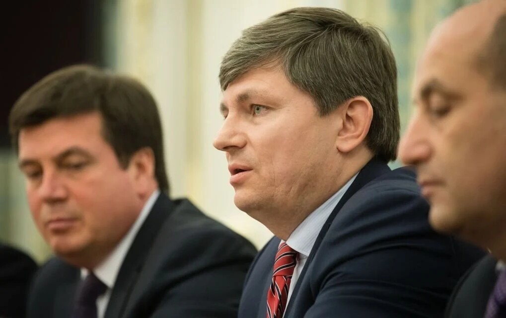 Апелляционная палата ВАКС окончательно освободила от ответственности народного депутата Артура Герасимова по делу о недостоверном декларировании.