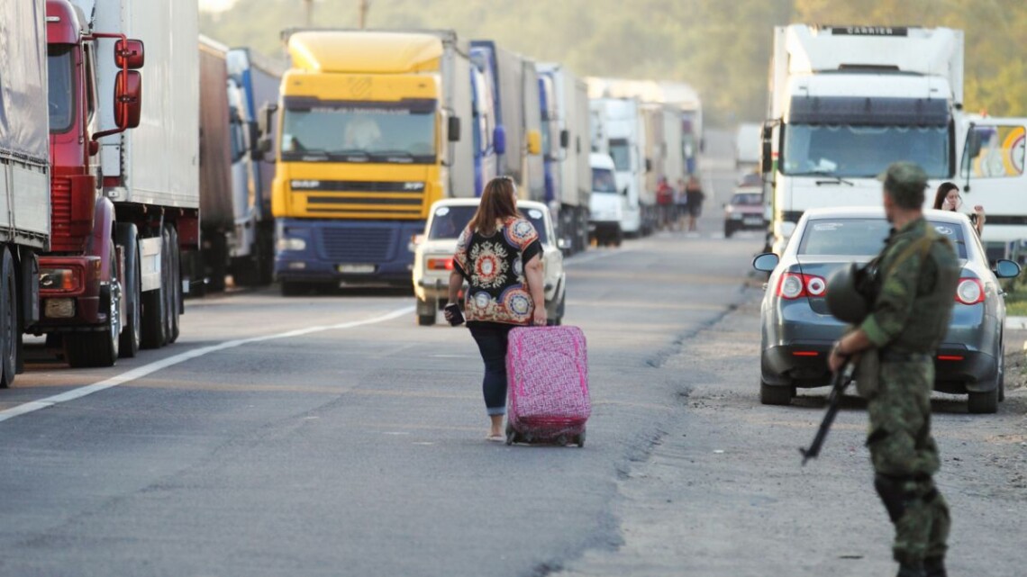Министерство инфраструктуры инициировало создание мониторинговой группы ЕС на польско-украинской границе. Кроме того, ведомство начало сбор данных для эвакуации украинских водителей.