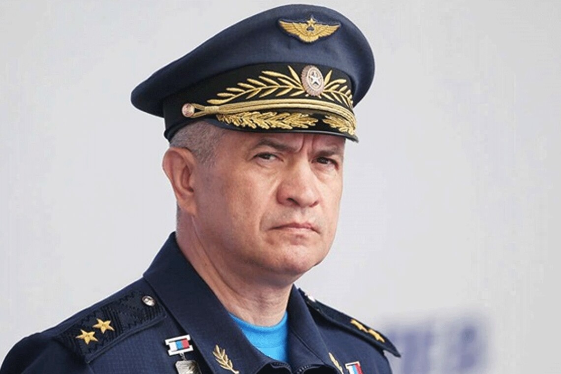 Российский генерал-лейтенант Сергей Кобылаш в апреле этого года отдал приказ о нанесении ракетных ударов по жилому дому и автостоянке в Умани.
