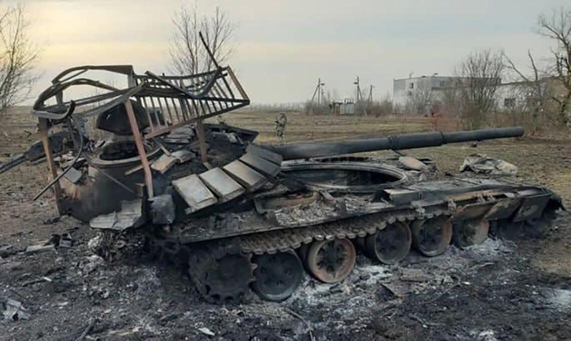 Российская оккупационная армия за последнюю неделю потеряла в Украине более 7 тысяч военных и сотни единиц техники и вооружения.