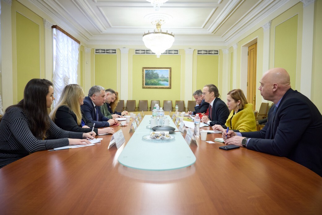 Украина и ЕС начали первый раунд консультаций о коллективных гарантиях безопасности для нашей страны.