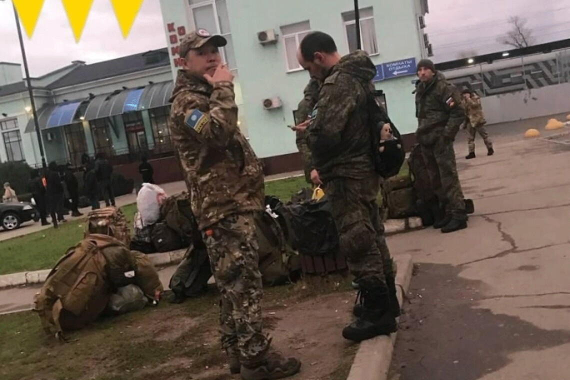 Агенты партизанского движения зафиксировали мобилизованных российских солдат в городе Джанкой.