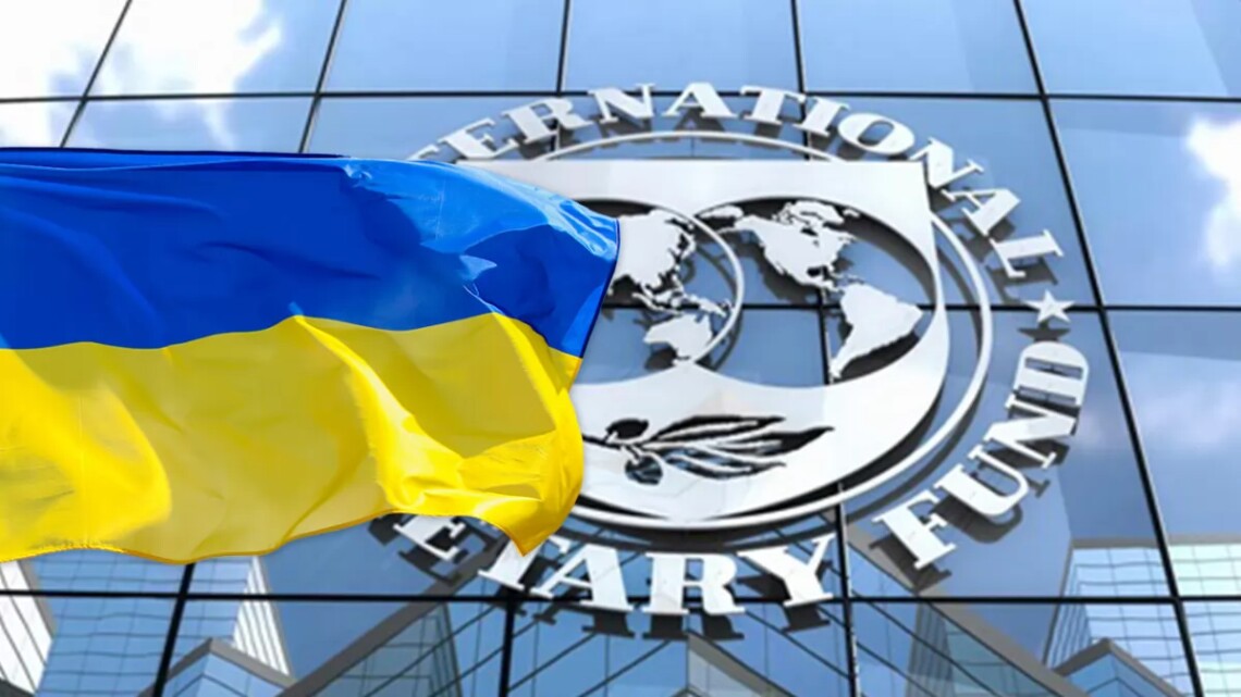 Украина получила от Международного валютного фонда третий транш финансирования в размере 900 млн долларов.