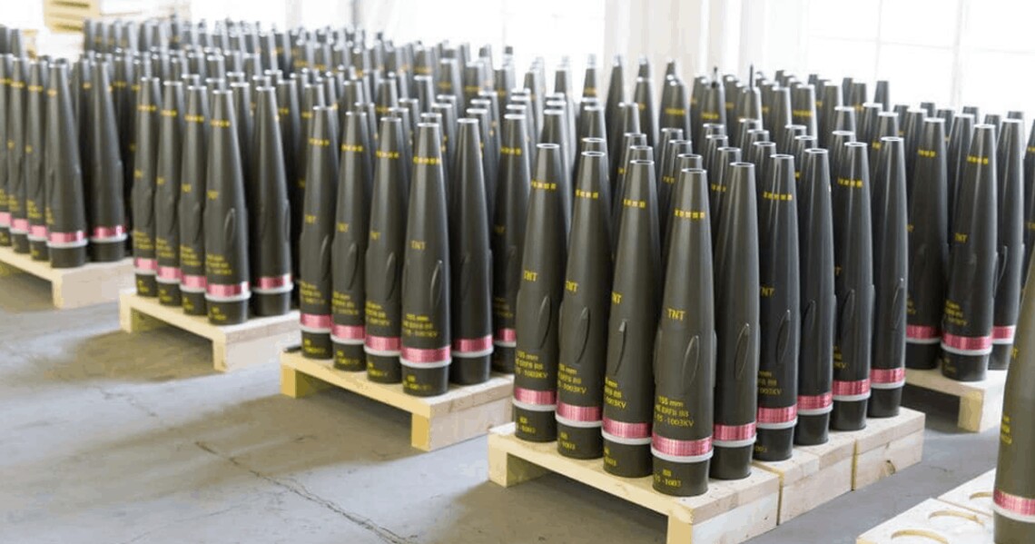 Власти Германии одобрили рамочное соглашение с французской компанией о производстве дополнительной партии боеприпасов для Украины.