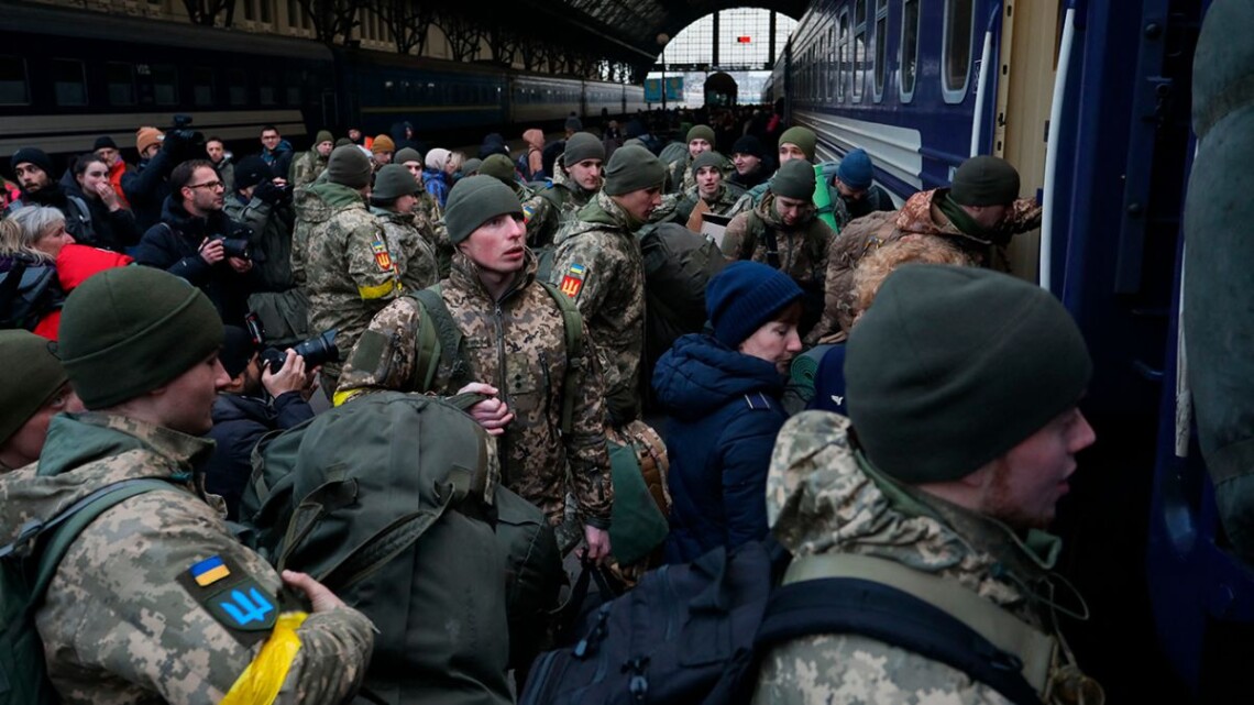 В Верховной Раде готовят законопроект, в котором будут прописаны механизмы мобилизации военнообязанных украинцев за границей.