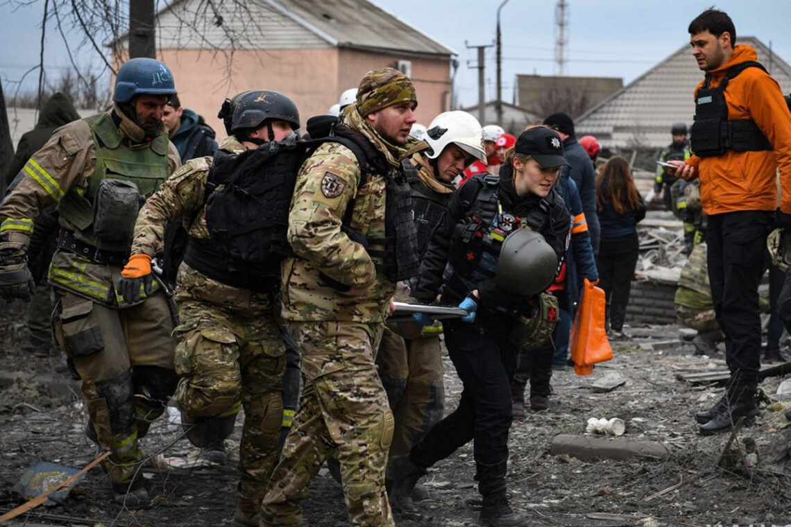 В Запорожье власти объявили 30 декабря Днём траура по 9 мирным жителям, погибшим в результате российской атаки.
