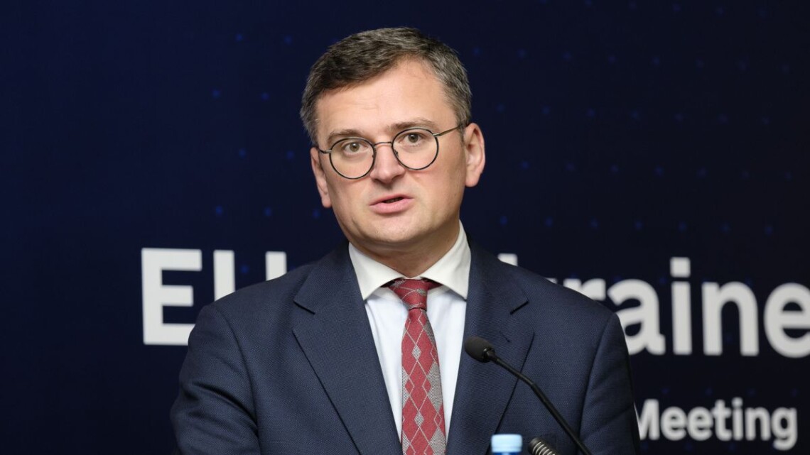 Украина готовит серию встреч с новым правительством Польши для решения проблем, которые накопились в отношениях двух стран за последнее время.