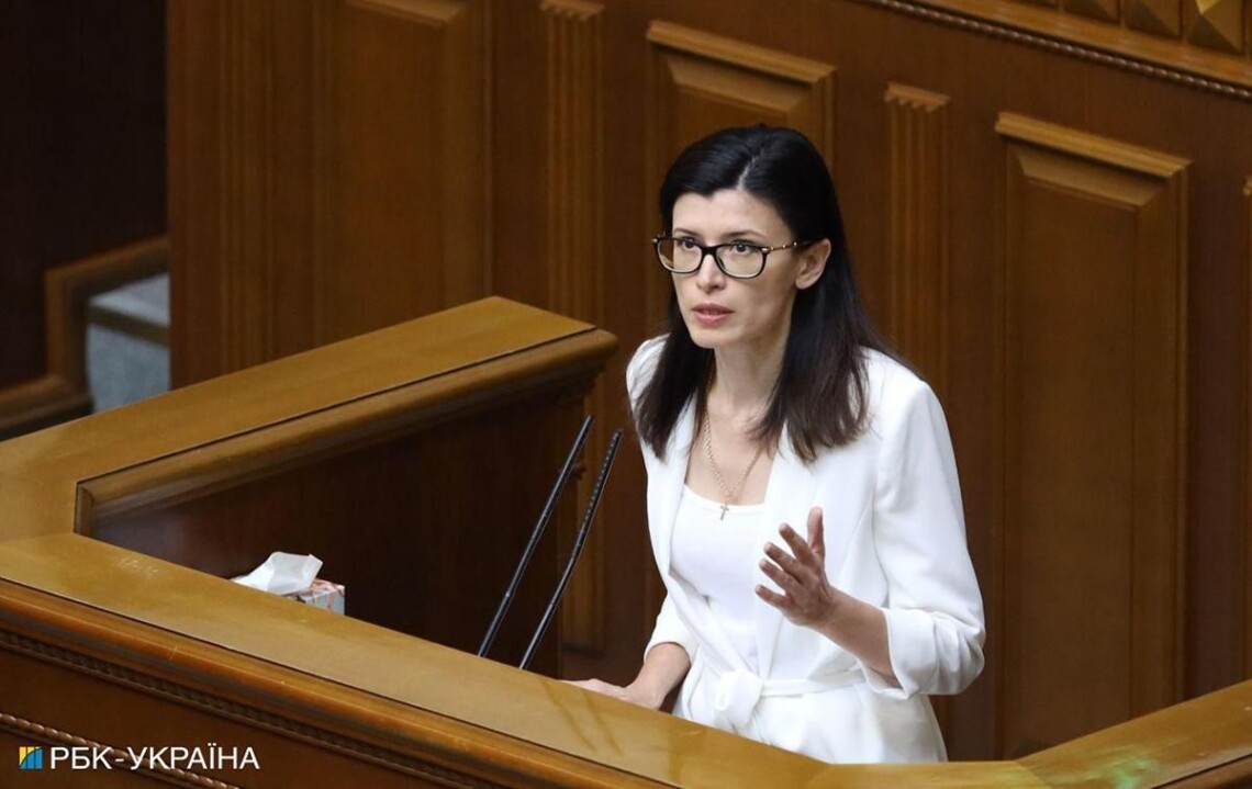 Ольга Пищанская назначена главой Счетной палаты, за это решение проголосовали 252 нардепа. Ранее она возглавляла АМКУ.