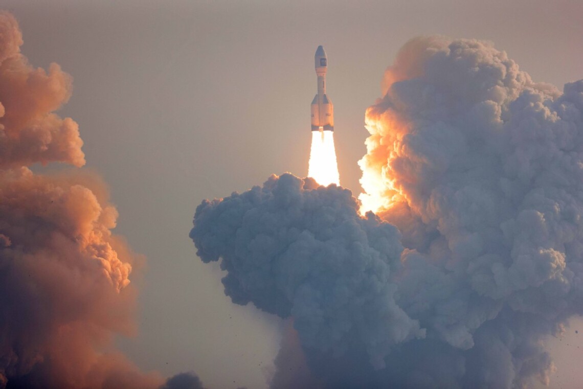 11 января китайская частная космическая компания Orienspace успешно запустила с морской платформы ракету Gravity-1, которая стала самой грузоподъемной твердотопливной ракетой.