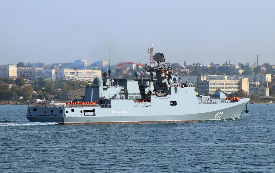 Россияне 22 января вывели в Чёрное море боевые корабли, в том числе два носителя ракет Калибр.