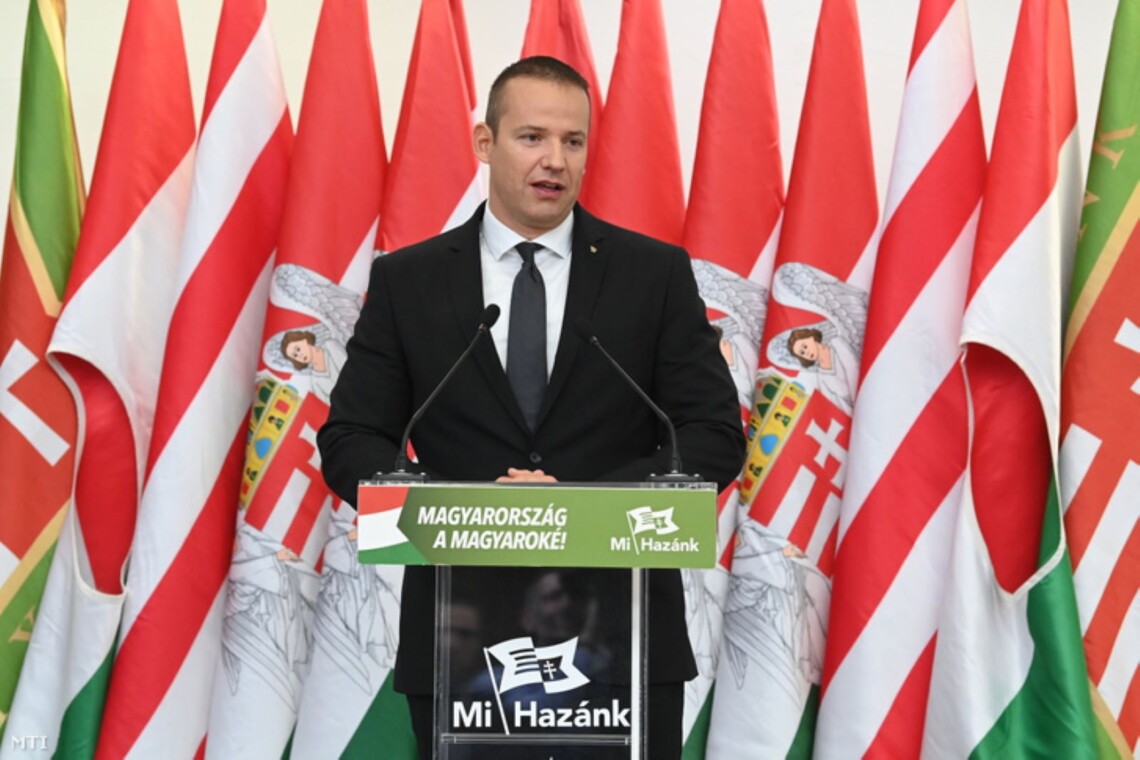 Лидер венгерской ультраправой партии Mi Hazank Ласло Тороцкаи заявил о претензиях на Закарпатье в случае потери Украиной государственности из-за войны с россией.